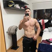 Mis clases van dirigidas a un público amplio ya que me adapto a cada persona buscando sus necesidades y conociendo sus debilidades para poder ayudar y buscar el objetivo de cada uno . 
Mi objetivo es que tras una clase mia se vayan mejor de que han venid